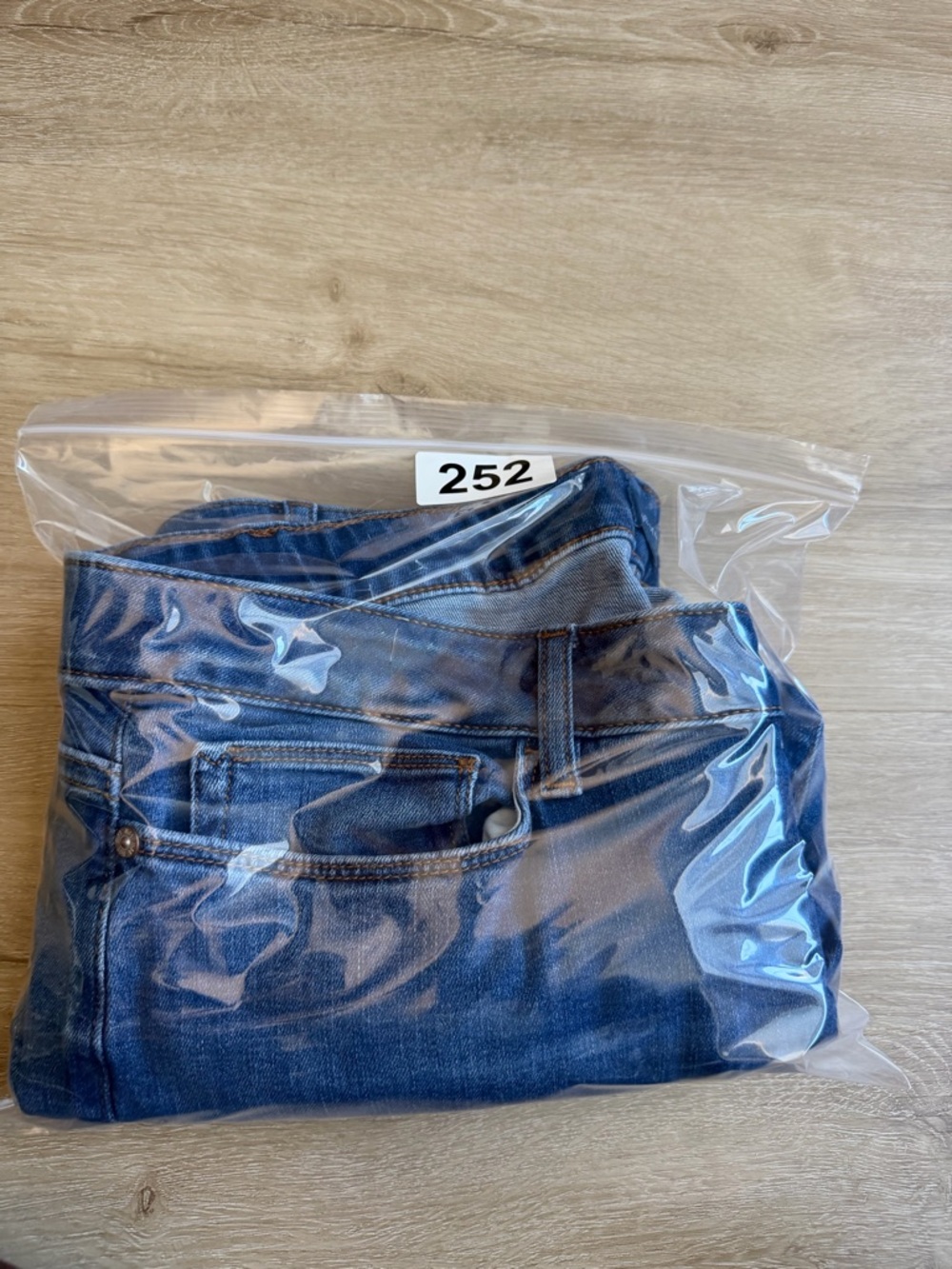 J. JILL Denim Boyfriend Straight Leg Ankle Light Wash Jeans SZ 16 - Picture 7 of 7